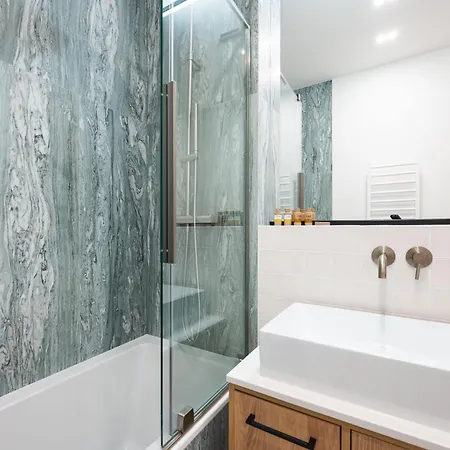 Апартаменты Woodside By Oneapartments *