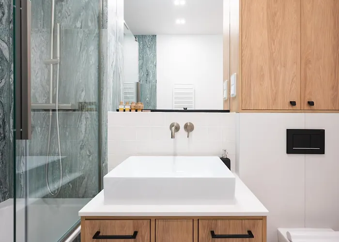 Woodside By Oneapartments